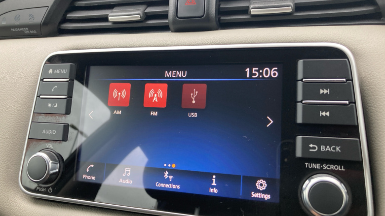 Nissan Micra 1.0 IG-T 92 Acenta 5dr CVT Petrol Hatchback